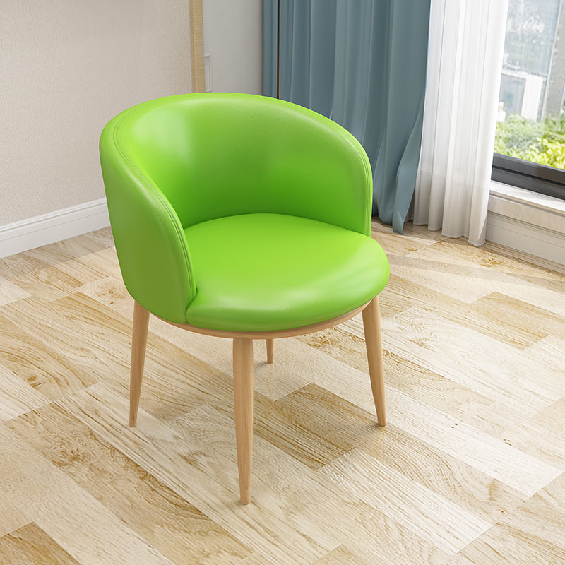 Silla auxiliar escandinava Silla de comedor tapizada de metal con respaldo Parsons para interiores