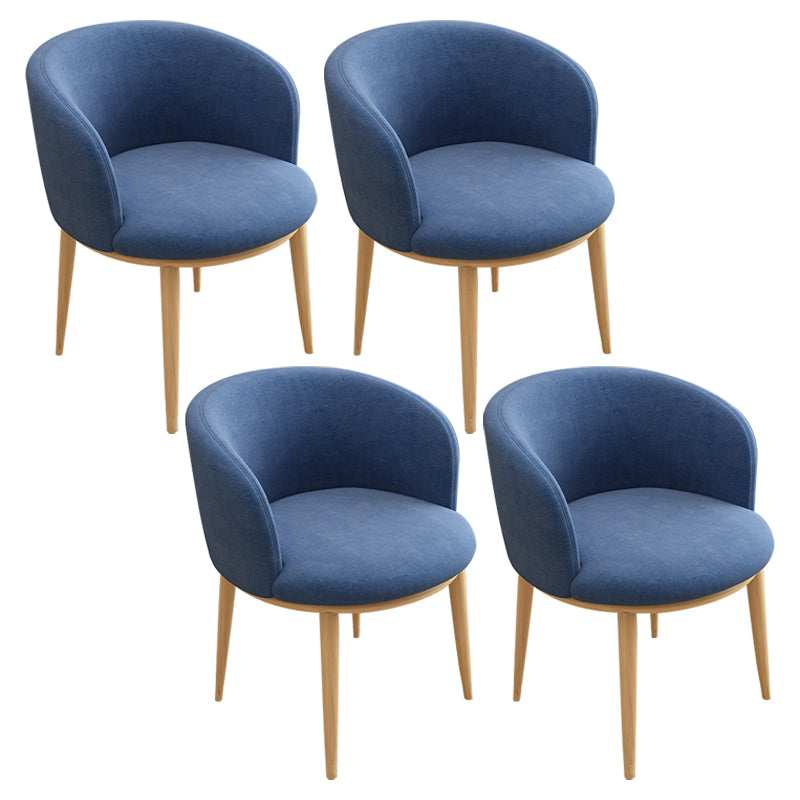 Silla auxiliar escandinava Silla de comedor tapizada de metal con respaldo Parsons para interiores