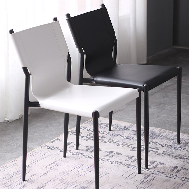 Sillas de comedor de cuero de estilo industrial Sillas laterales de comedor sin brazos con respaldo sólido (juego de 2)