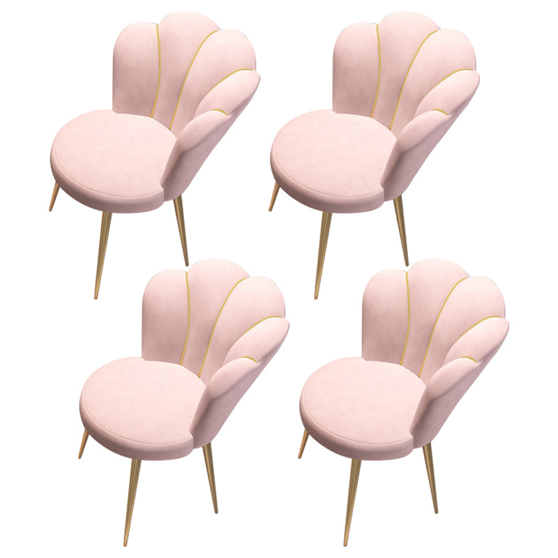 Silla de comedor de metal Glam, silla auxiliar de terciopelo para restaurante (juego de 4)