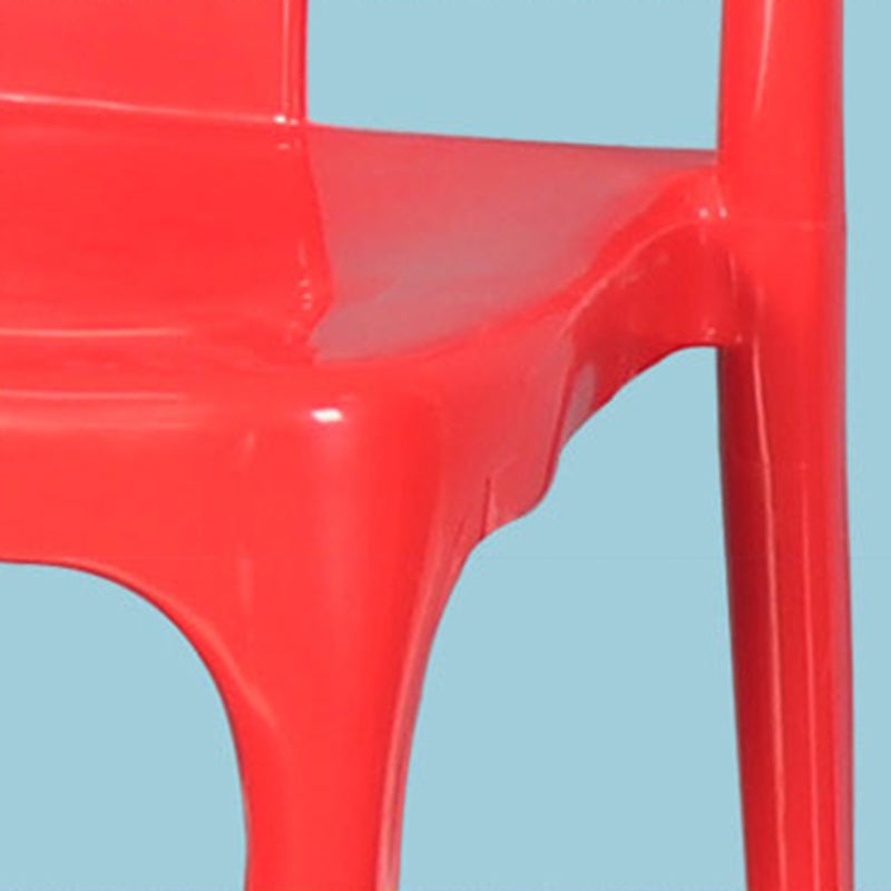 Silla apilable de estilo contemporáneo con respaldo de listones de plástico, silla sin brazos