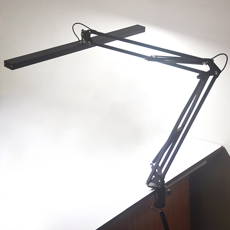 Lineare Nachttischlampe moderne Metal Ein leichter Nachttischlampe in Schwarz