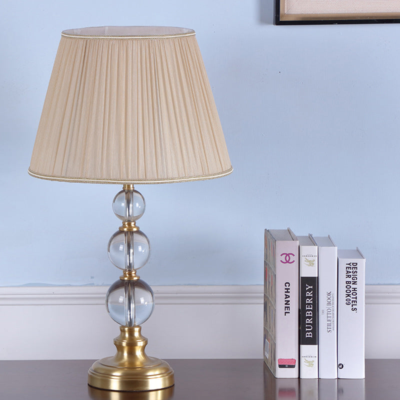 1 Kopf kugelförmiger Stofftisch Licht modernistische klare Kristall kleine Schreibtischlampe in Beige