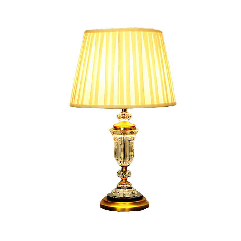 Luz de mesa de tela de barril Modernismo 1 Bulbo Lámpara de escritorio beige para el comedor