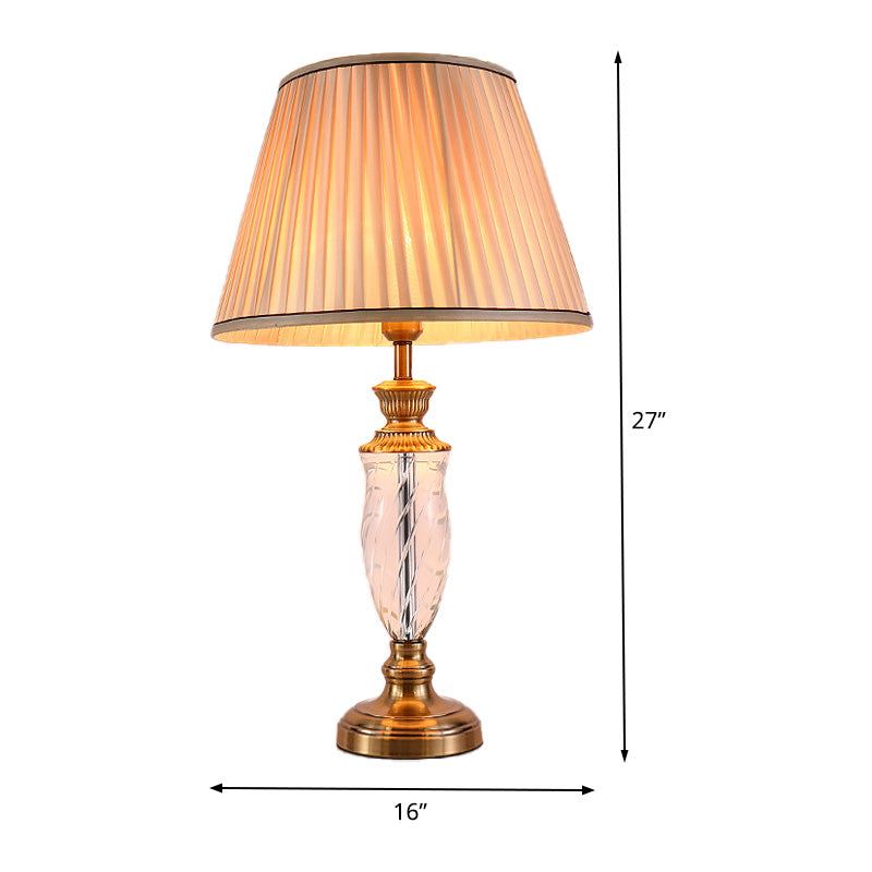 1 tête en forme de tissu en forme de Urn Light modernisme lampe de table de nuit en cristal coupé à la main en blanc