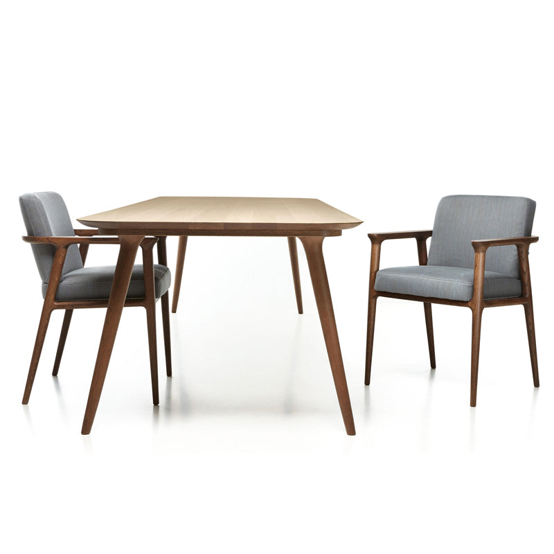 Silla de comedor tapizada con respaldo sólido de estilo tradicional para interiores