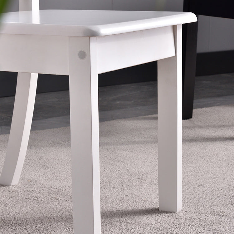 Inicio Sillas de comedor sin brazos Silla lateral con respaldo de listones y patas de madera (juego de 2)