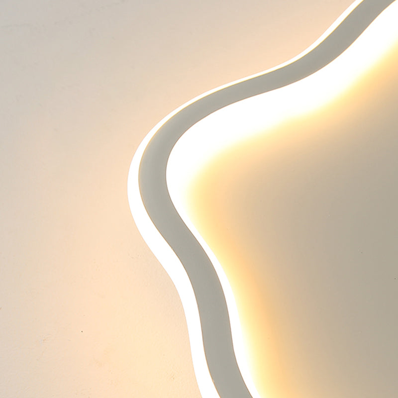 Plafonnier LED créatif moderne, luminaire de plafond en forme de nuage de fer avec abat-jour en acrylique