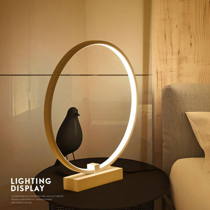 1 Light Circle Table Light Modernism Metal Night Table Lamps for Bedroom in White