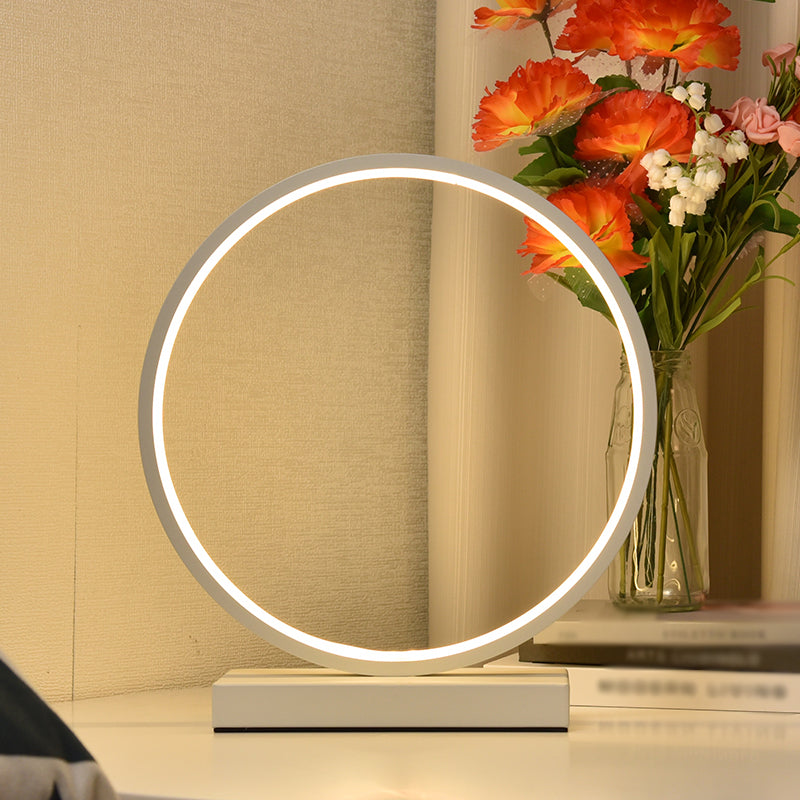 Linear Night Table Lamp Modern Style Metal 1 Light Nightstand Lamp in White