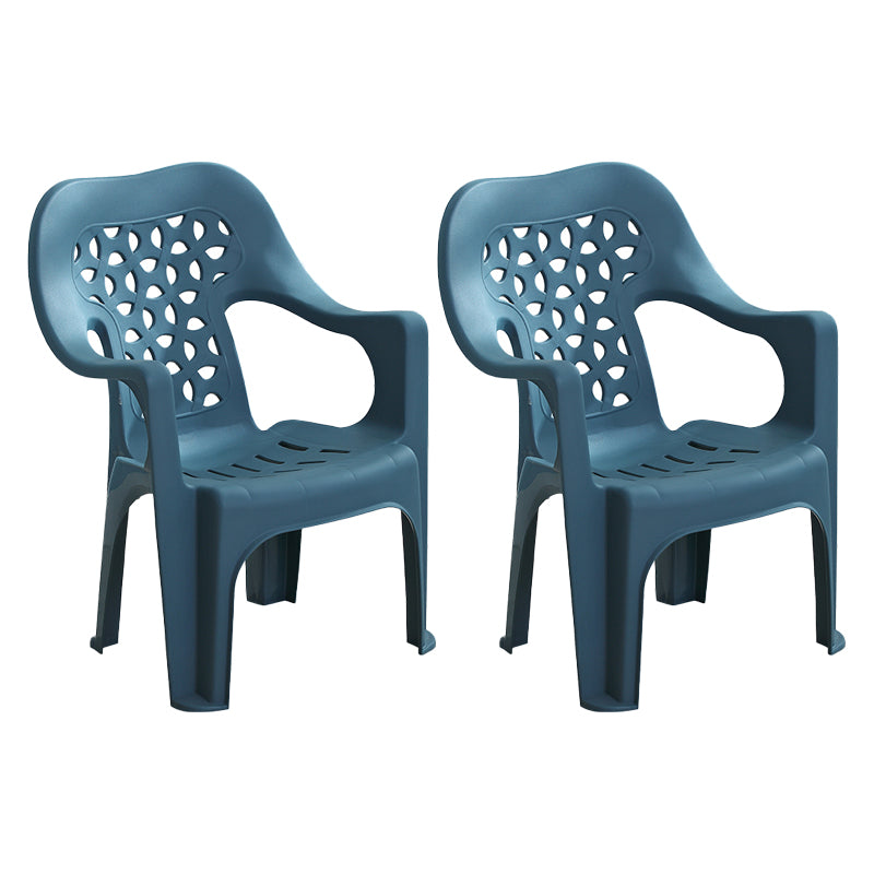 Chaise latérale de salle à manger de style moderne, chaise latérale de salle à manger à dossier ouvert en plastique avec bras