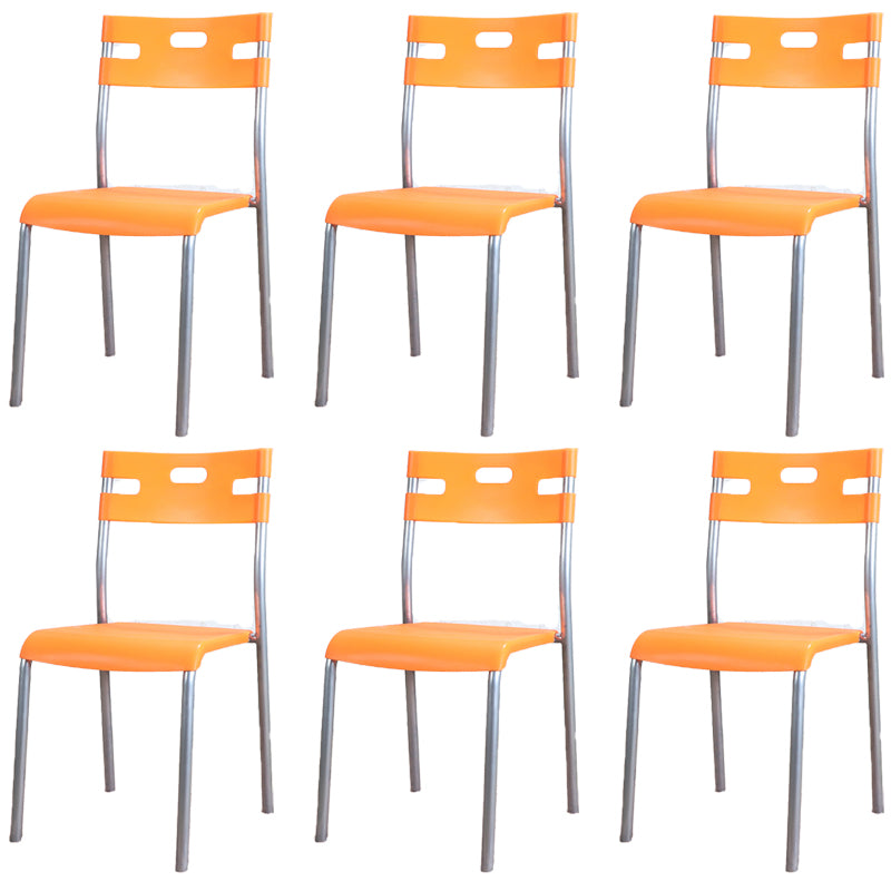 Minimalistischer Kunststoff -Essfutter Armless Stuhl Open Rücken stapelbare Essneitenstuhl