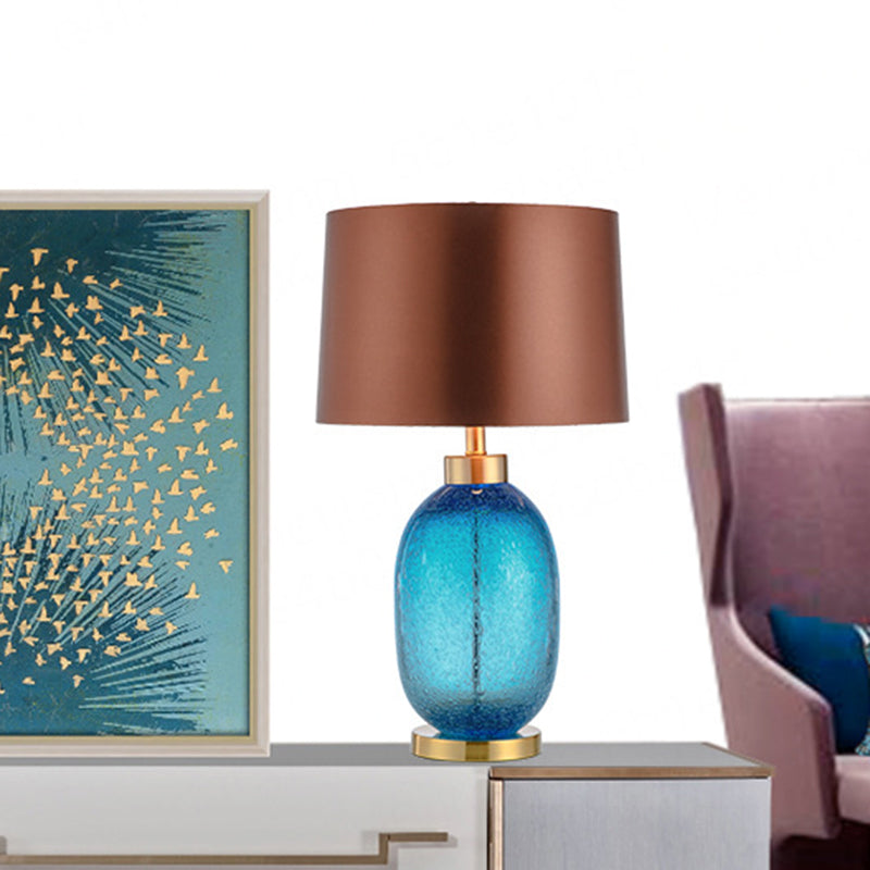Lampada da lettura a 1 testa in tessuto modernista con lampada da lavoro a tamburo affusolato in marrone con base ovale in cristallo smaltato blu