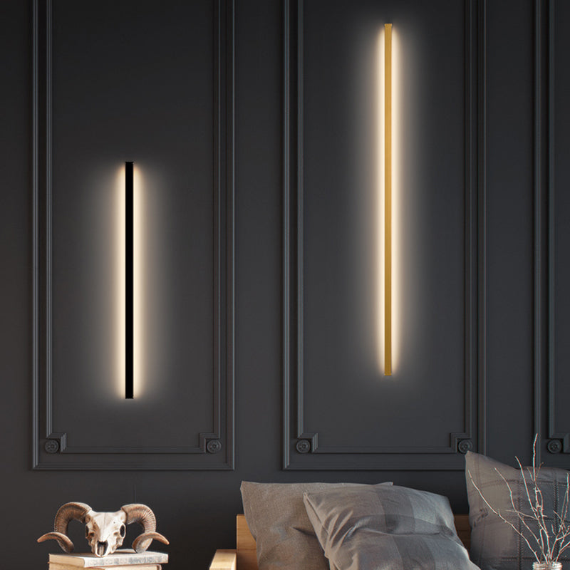 Metal Linear Shade Wall Light Modern Style 1-Light Wall Mounted Light Fixture in Black