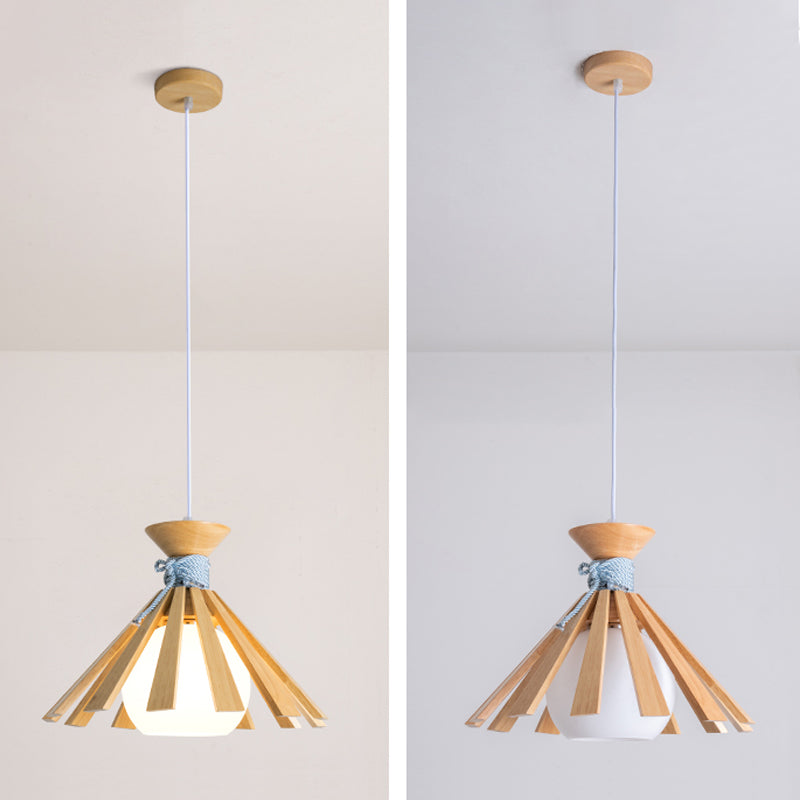 Minimaliste moderne à la lampe suspendue à la lampe en bois de bois avec une teinte en verre