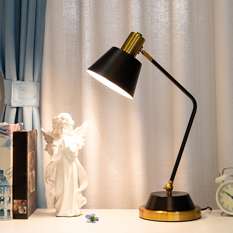 Modern Eye Caring Table Light Metallic Table Lamp for Study Bedroom Sitting Room