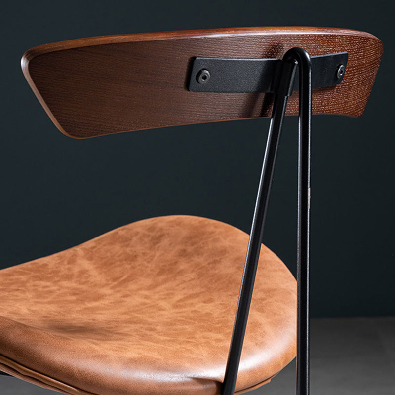 El cuero del estilo industrial que cena las sillas sin brazos abre la parte posterior que cena la silla lateral