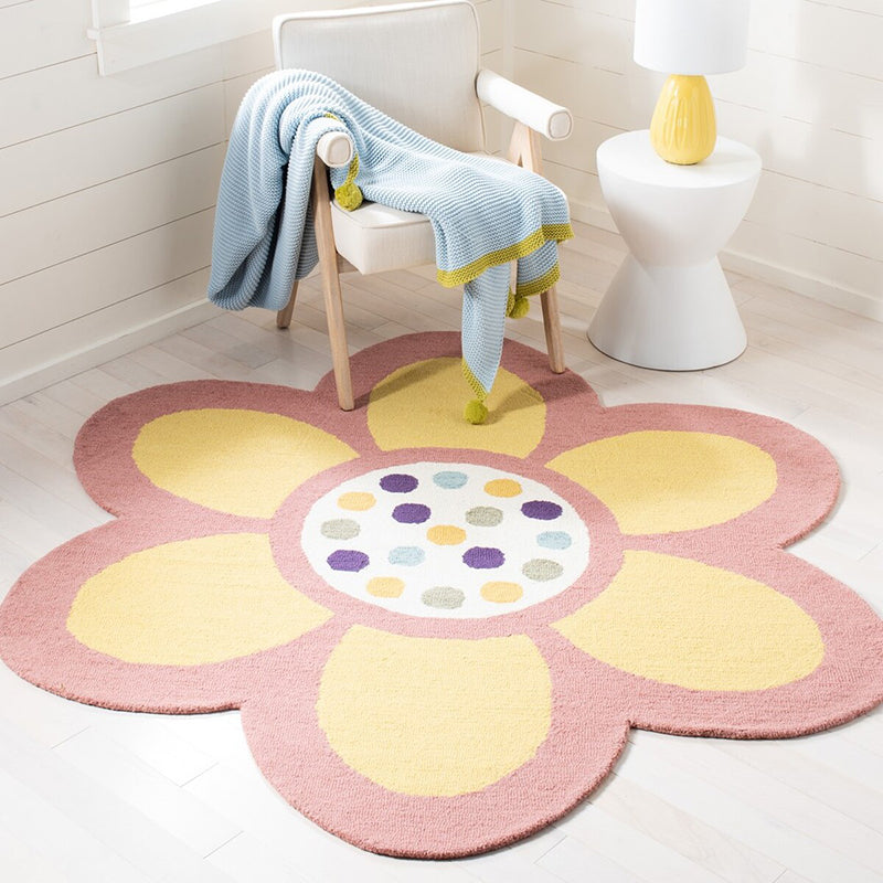 Light Pink Casual Carpet Polyester Flower Carpet Washable Carpet for Drawing Room