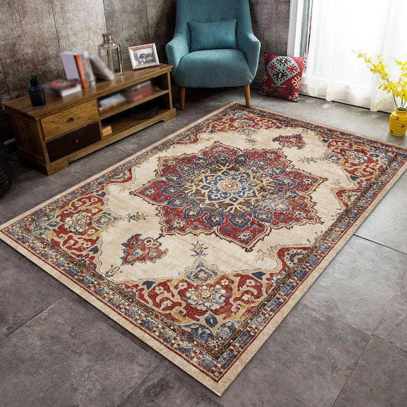 Beige traditionele tapijten Polyester grafisch vloerkleed Non-slip achterste tapijt voor woonkamer