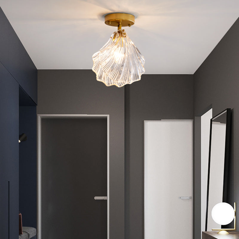 Gouden Shell plafondgemonteerde armatuur Eenvoud Stijl Glazen plafondlamp
