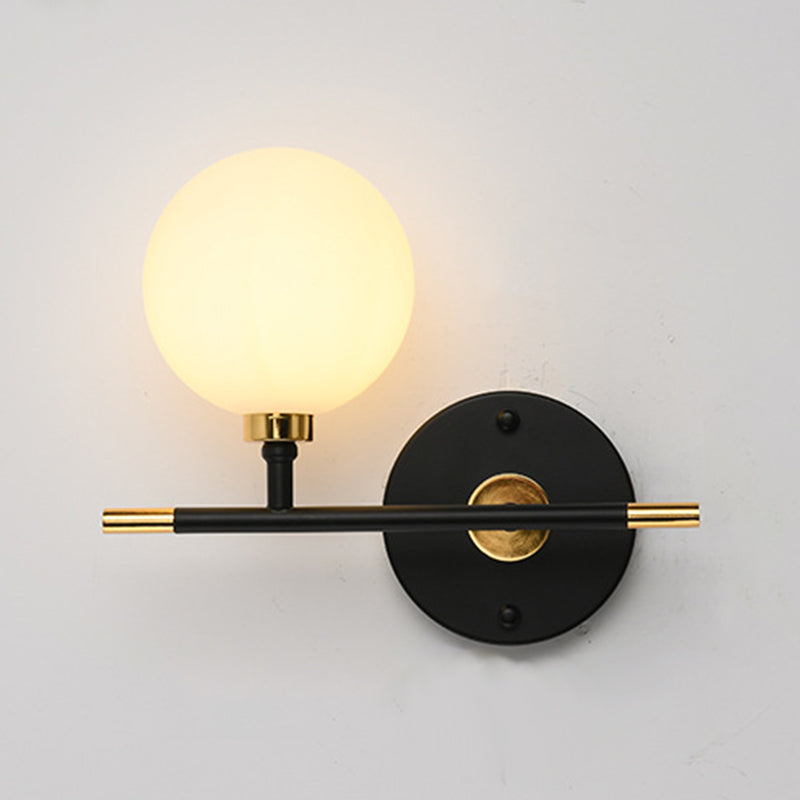 Schlafzimmer einfache Leuchtenleuchten Metall 1 Blub weiße Glaswandmontage Beleuchtung