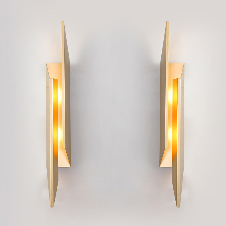 Postmodern Metal Wall Sconce 2 Head Wall Mounted Light Fixture for Bedroom