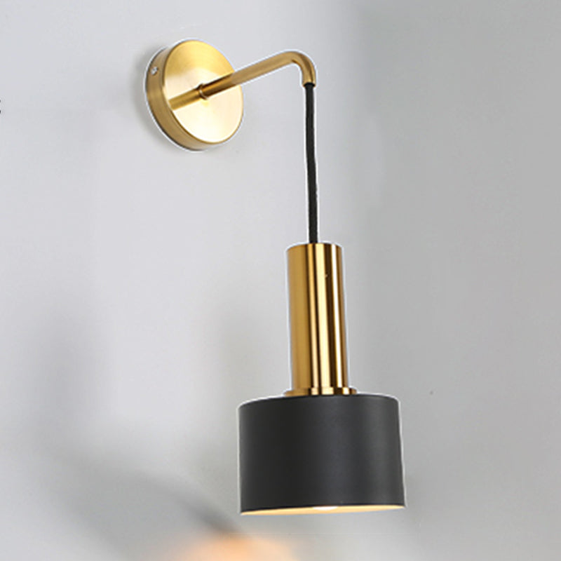 Postmodern Metal Wall Sconce 1 Blub Golden Wall Mounted Light Fixture for Bedroom