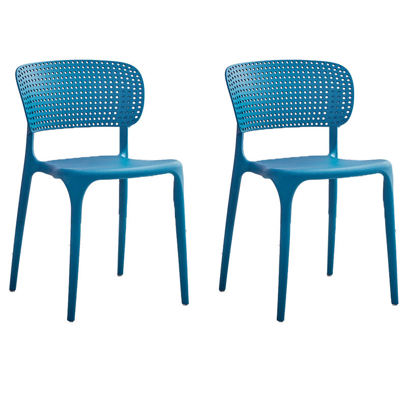 Chaise sans bras de salle à manger en plastique de style contemporain, chaises latérales de salle à manger à dos ouvert