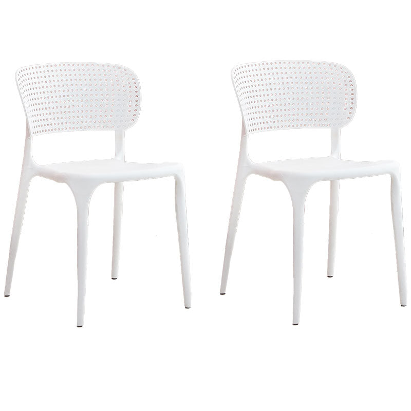 Chaise sans bras de salle à manger en plastique de style contemporain, chaises latérales de salle à manger à dos ouvert