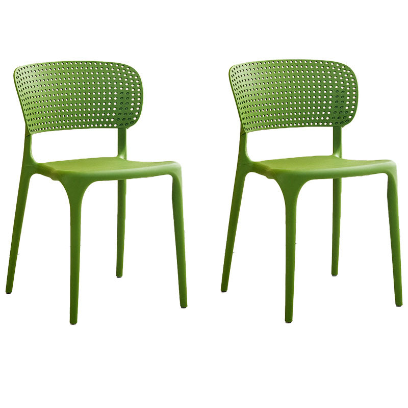 Chaise sans bras de salle à manger en plastique de style contemporain, chaises latérales de salle à manger à dos ouvert