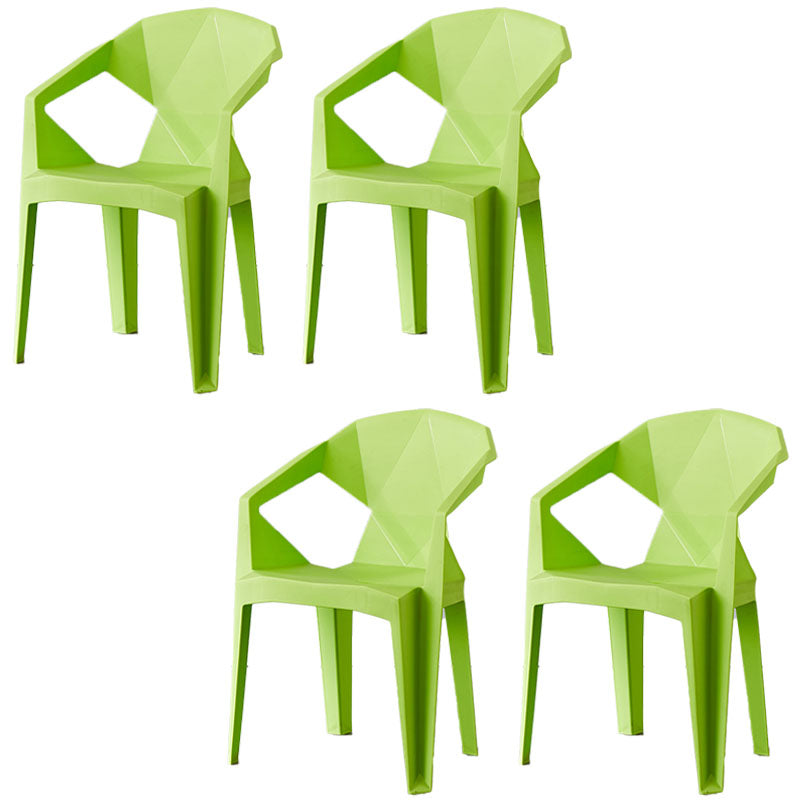 Chaises de salle à manger de style contemporain Chaises d'appoint avec accoudoirs en plastique pour cuisine (Ensemble de 4)
