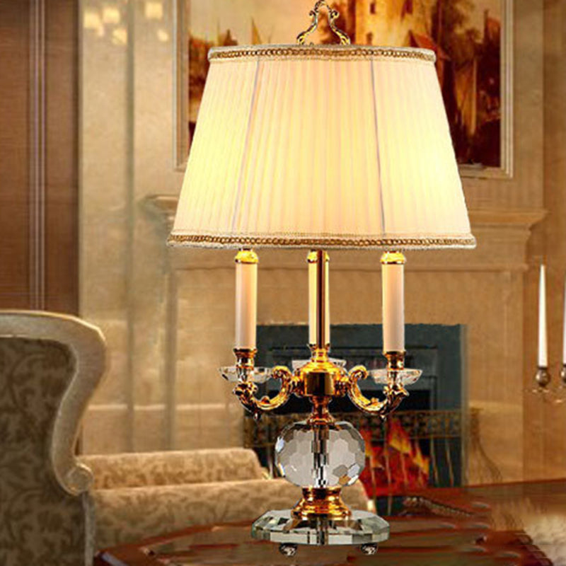 Tissu tableau évasé Light moderne 3 têtes lampe de lecture blanche avec base en cristal à facettes