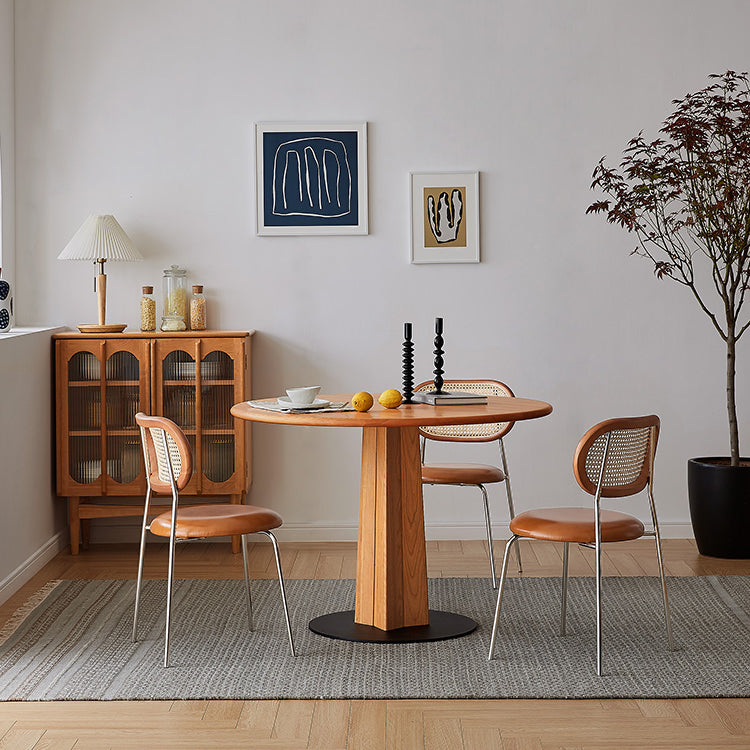 Solid Wood Round Dining Table Simplicity Dining Table with Pedestal Casual
