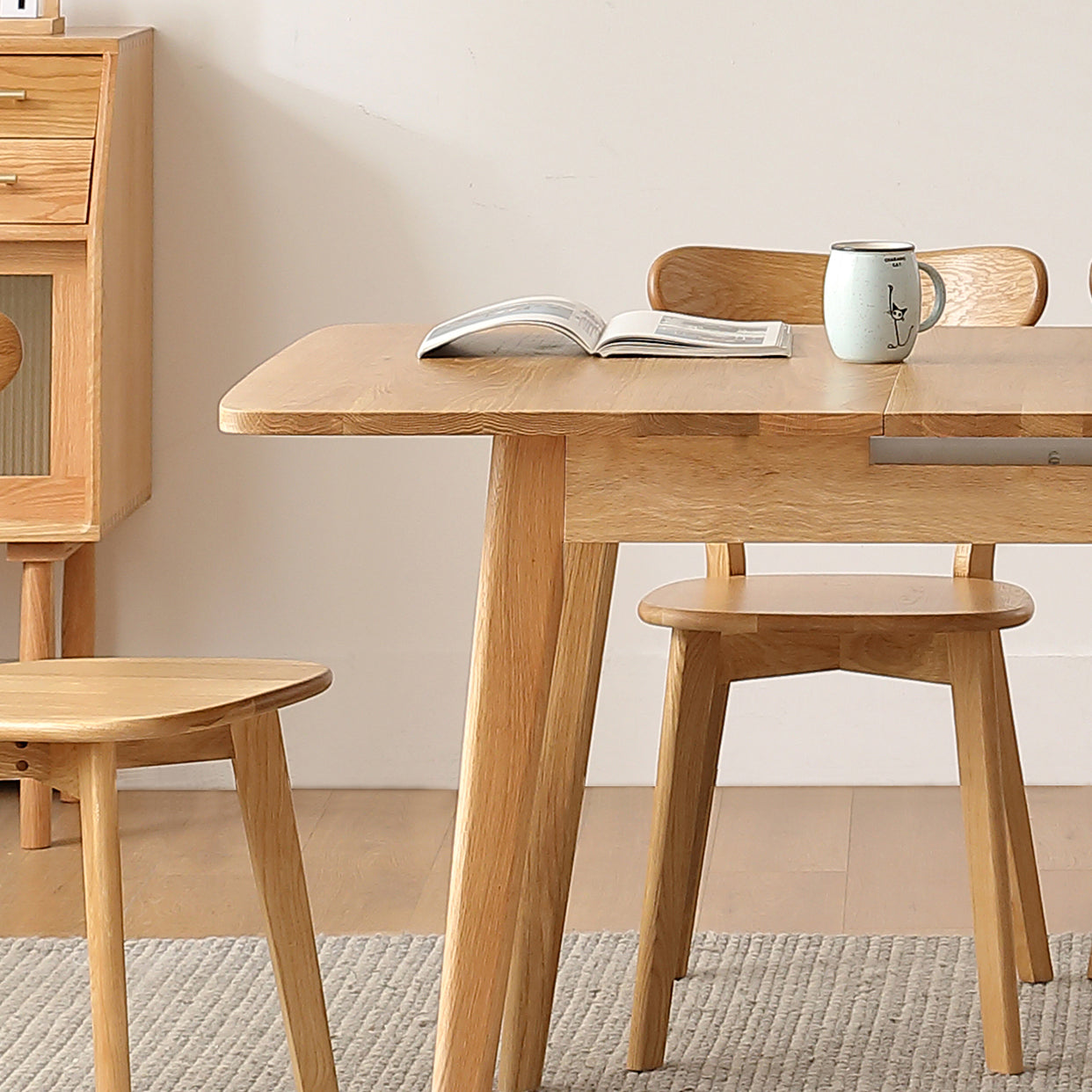 Extendable Rectangle Dining Table for Restaurant Modern Oak Wood Table with 4 Legs