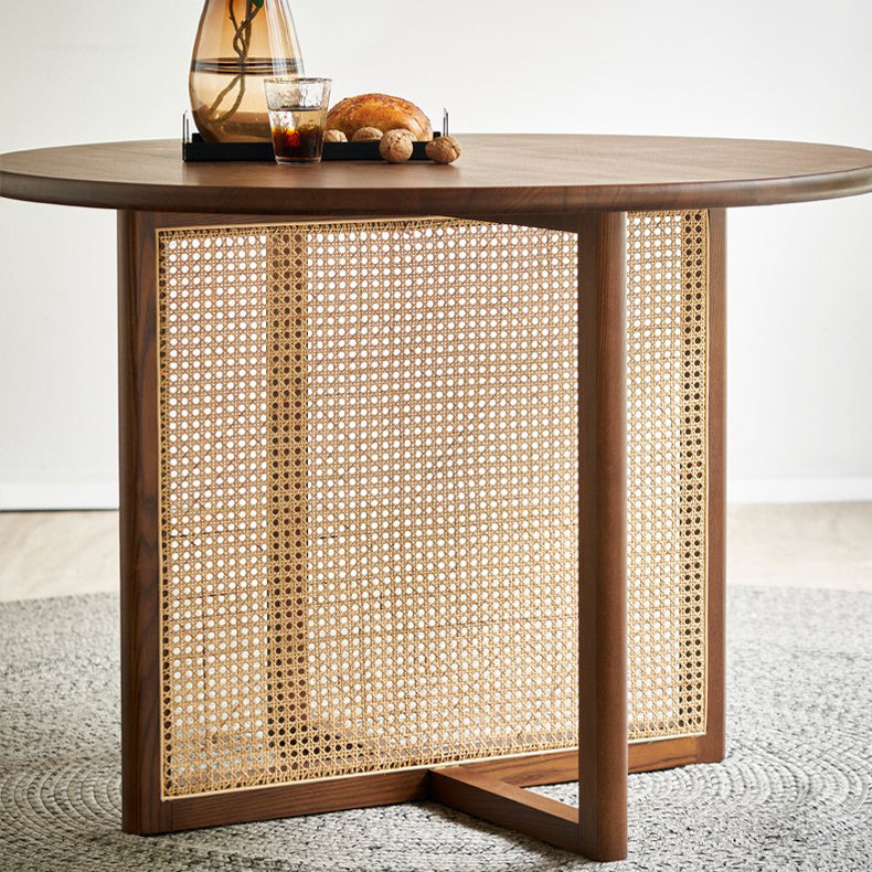 Simplicity Round Solid Wood Table Sled Base Dinner Table for Dining Room