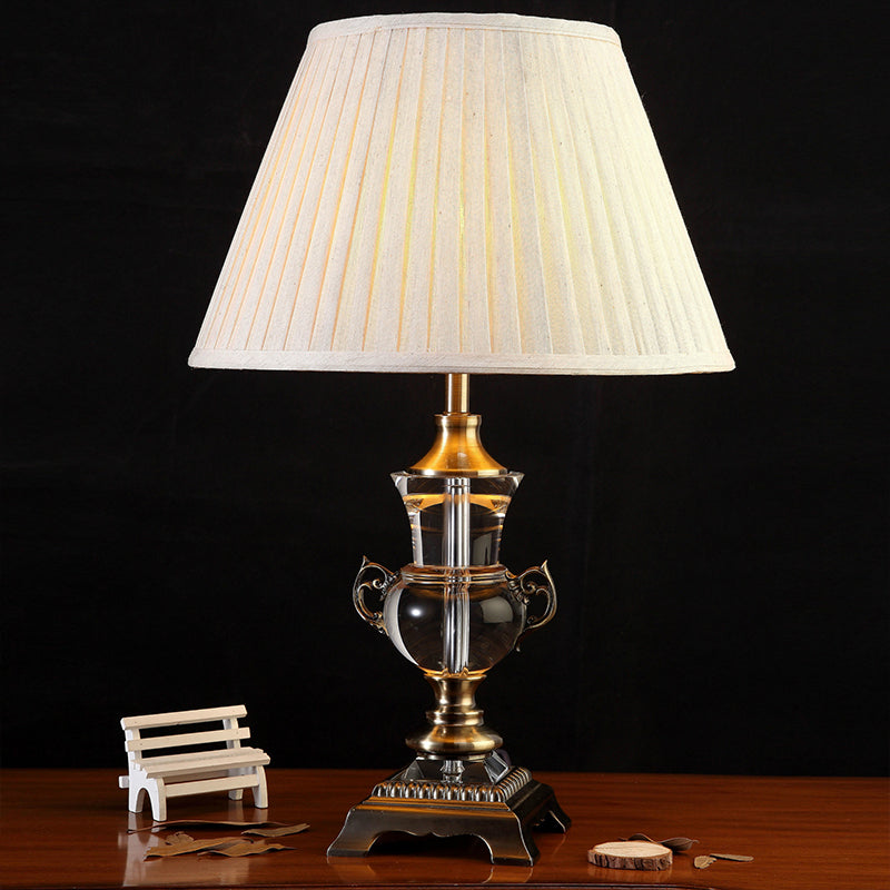 Cone Shade Taakverlichting Modernistische stof 1 lamp Leeslamp in beige voor slaapkamer