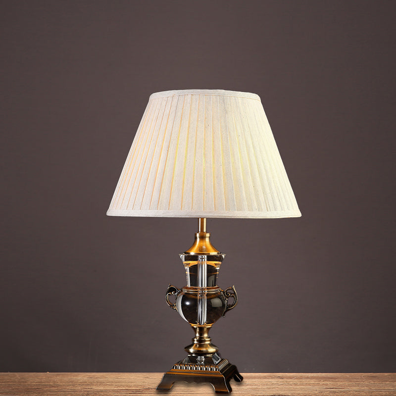 Cone Shade Taakverlichting Modernistische stof 1 lamp Leeslamp in beige voor slaapkamer