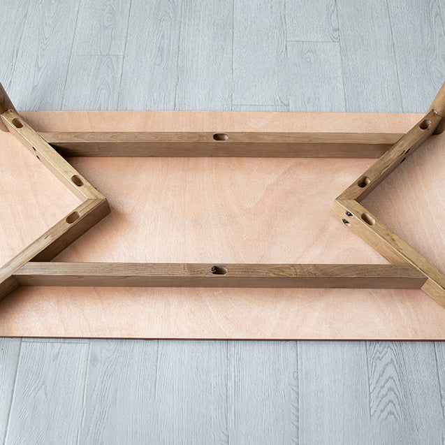 Eenvoudig gesinterde stenen eettafel 4 benen houten basis rechthoektafel voor thuis