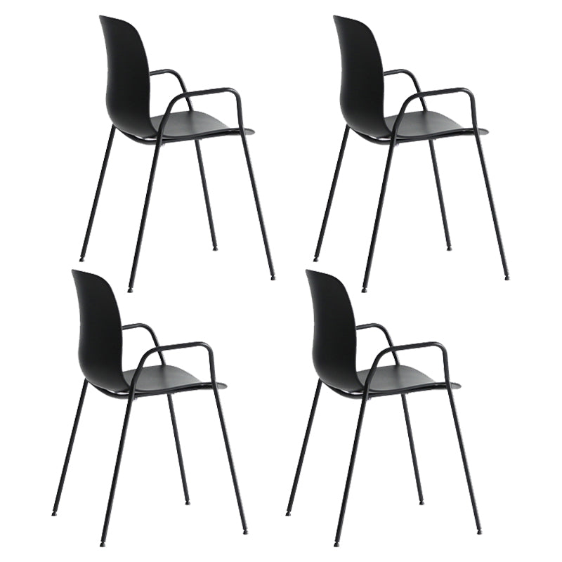 Silla plástica industrial del brazo de la sala de reuniones con parte posterior sólida del final mate que cena la silla