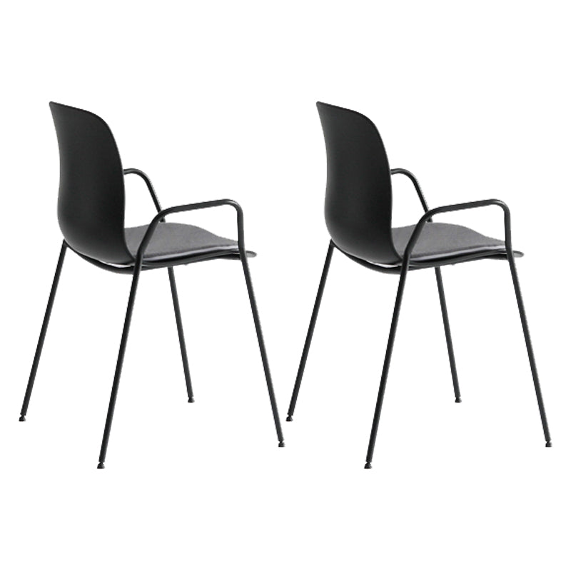 Silla plástica industrial del brazo de la sala de reuniones con parte posterior sólida del final mate que cena la silla