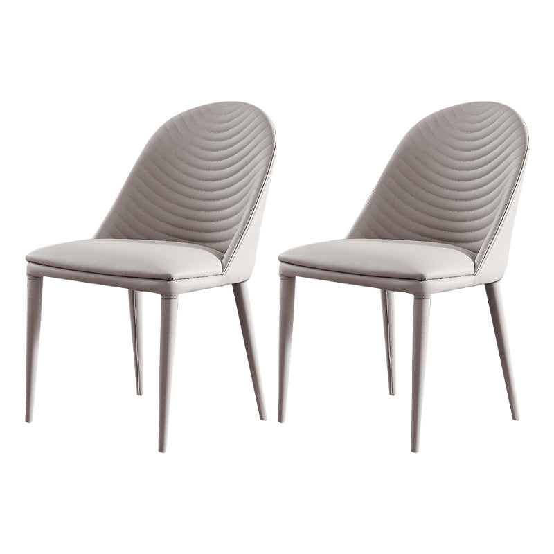 Sillas de comedor de cuero de estilo moderno tapizadas con respaldo sólido (juego de 2)