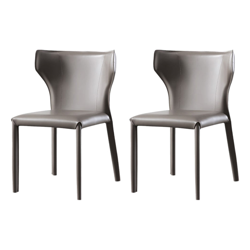 Silla lateral de comedor de cuero de estilo diseñador Silla de comedor Wingback para uso doméstico