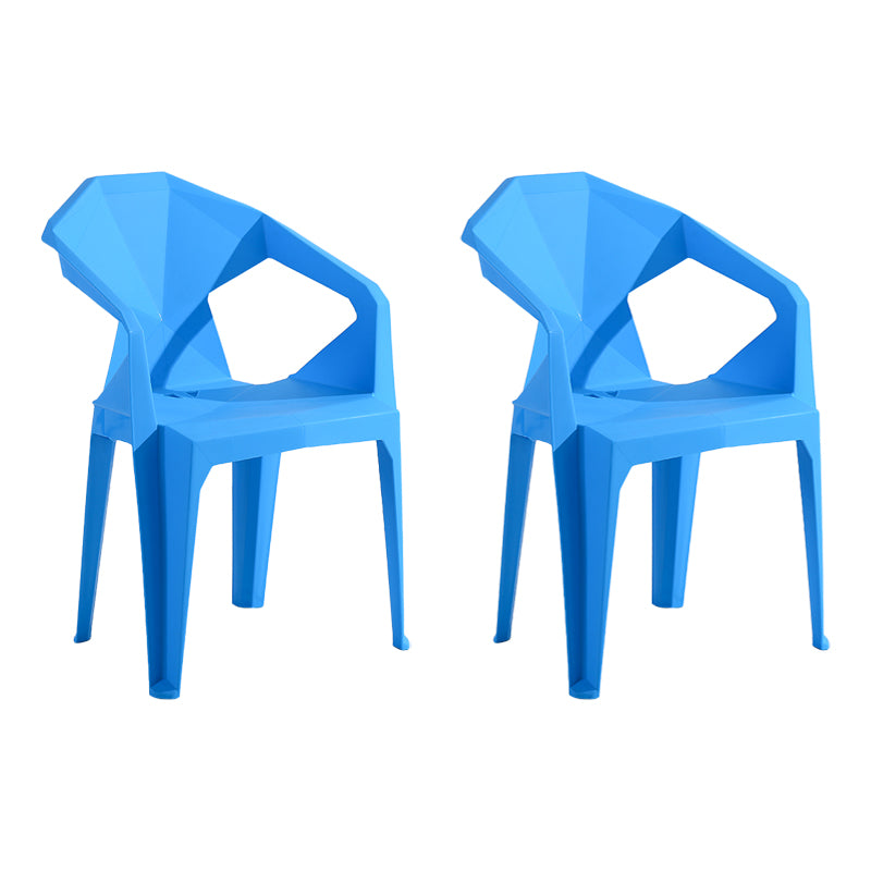 Silla de comedor de plástico de estilo moderno, silla lateral de comedor apilable con brazo para cocina