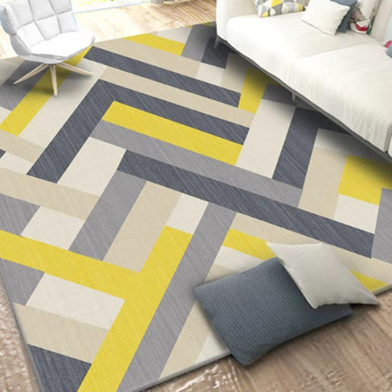 Funky Geometry Print Area Carpet Polyester Indoor Rug Non-Slip Backing Area Rug for Living Room