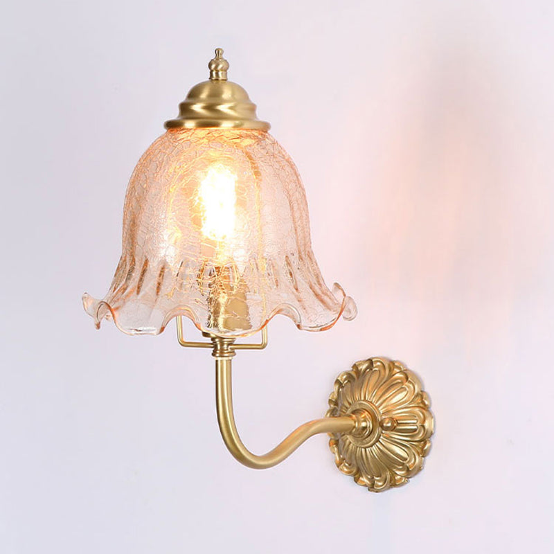 Luz de pared de vidrio de forma única lámpara de montaje de pared simple moderna en latón en latón