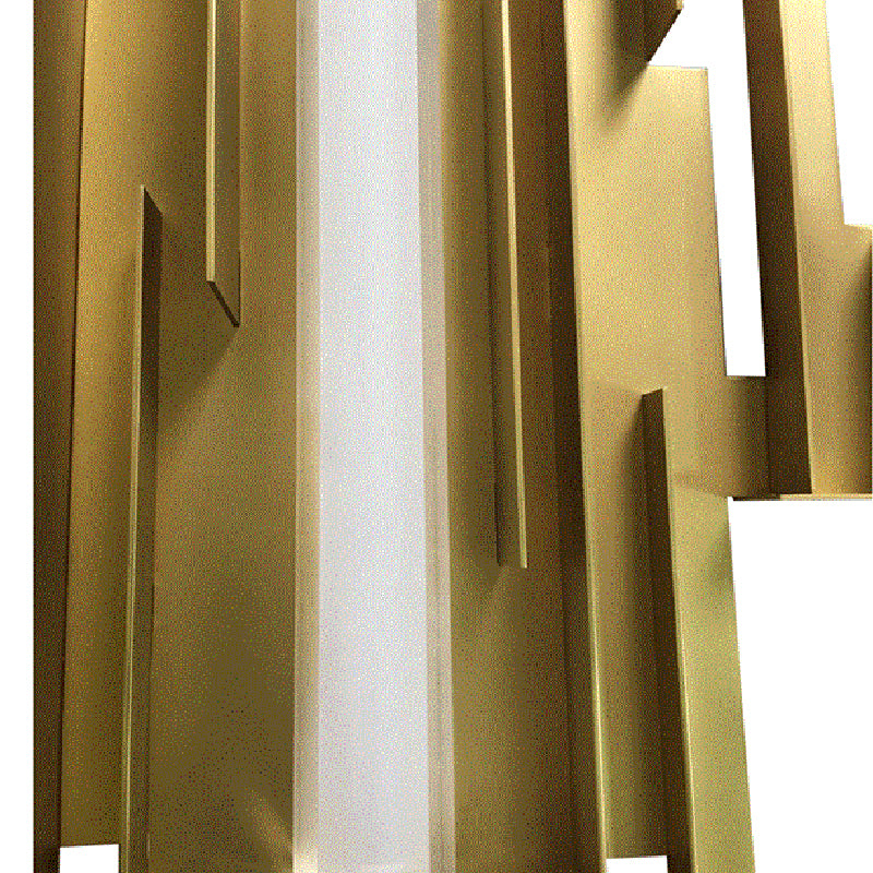 Unique Shade Metal Wall Light Modern Style 1 Light Wall Mount Light Fixture in Gold