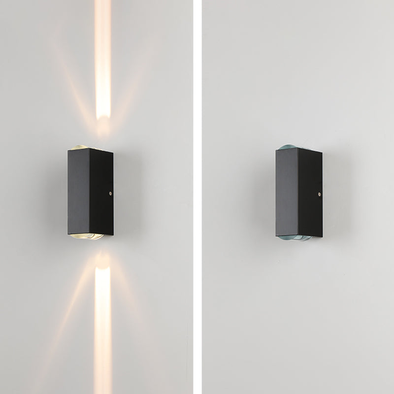 Luz de pared de metal de forma cuadrada estilo moderno de 2 luces lámpara de montaje de pared en negro
