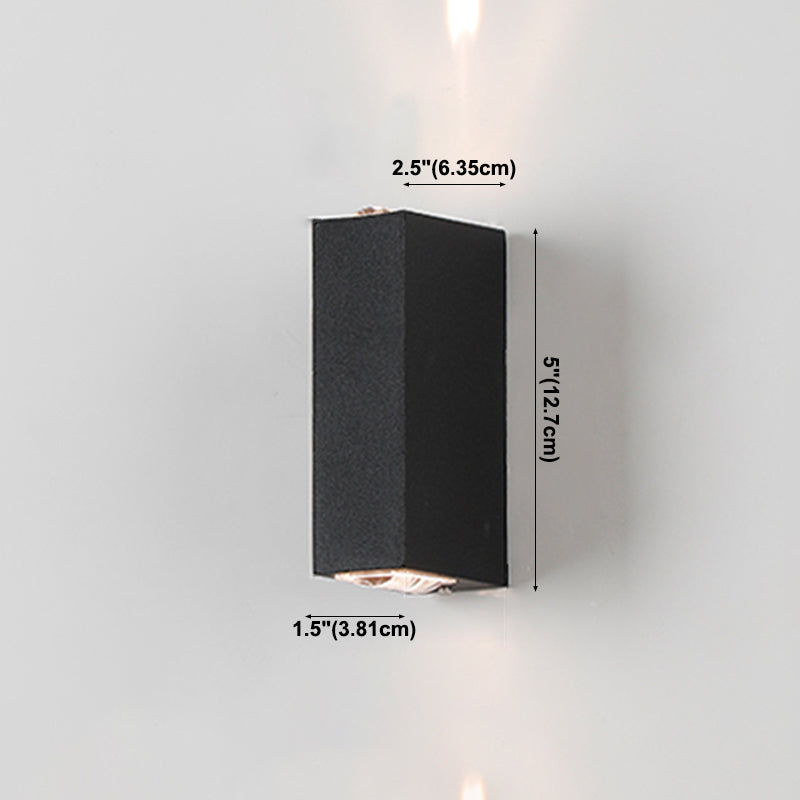 Luz de pared de metal de forma cuadrada estilo moderno de 2 luces lámpara de montaje de pared en negro