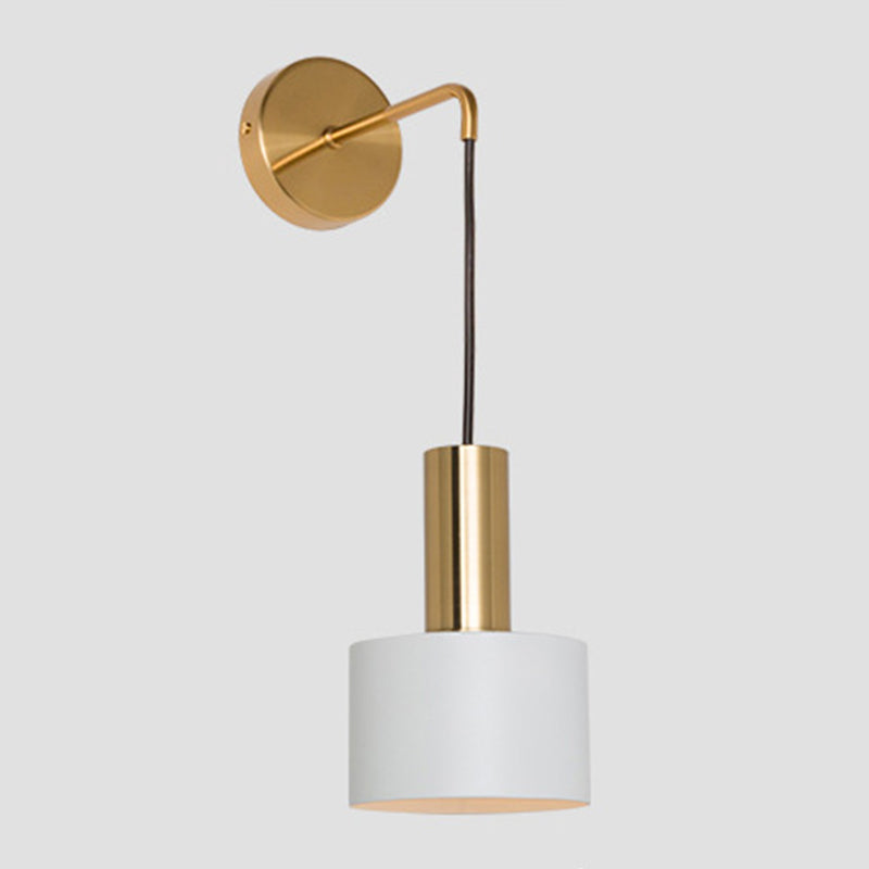 Lámpara dorada de pared de la pared posmoderna de pared montada de pared para el dormitorio