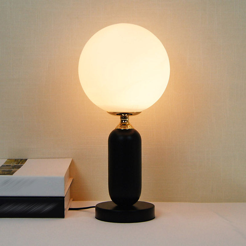 Modern Table Lamp Minimalist Metal Night Stand Lighting for Sitting Room Bedroom